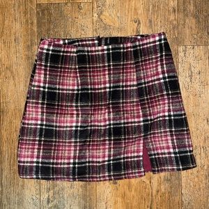 Black & purple plaid skirt